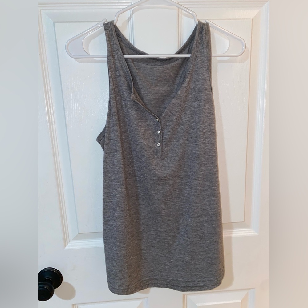 Grey tank top